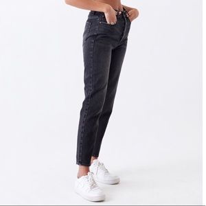 Black pacsun mom jeans